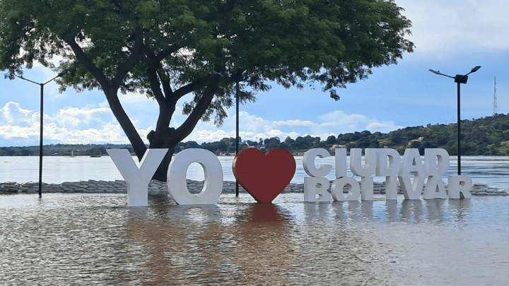 Río Orinoco superó la alerta roja