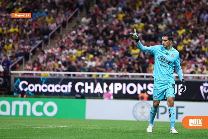 Lidera Chivas convocados para concentración del Tri