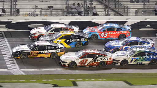 Blaney gana carrera final de la temporada regular de NASCAR; Suárez queda fuera de playoffs