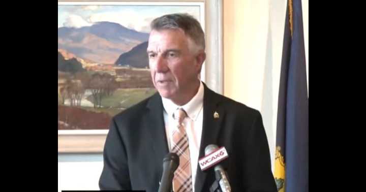 Gov. Scott pushes back on criticism about compliance with information request