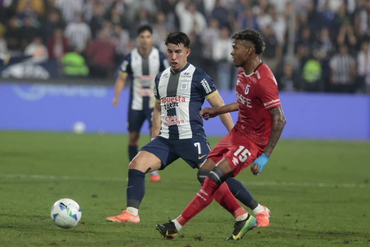 Alianza Lima busca el pase a Cuartos de Final de la Sudamericana ante la U. Católica en Quito