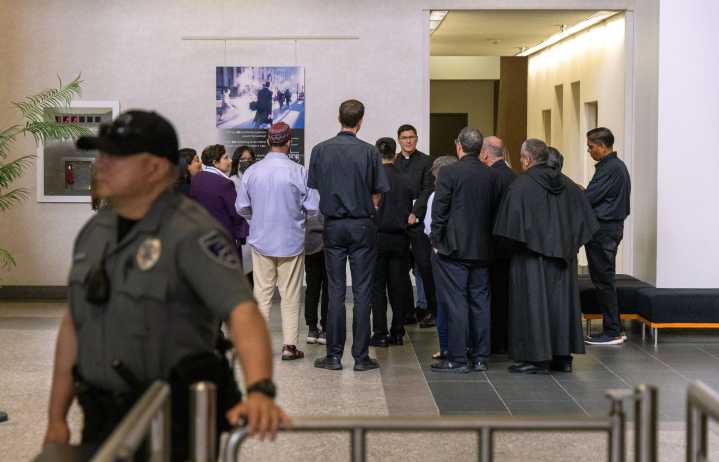 San Diego Diocese offers prayerful accompaniment at immigration hearings