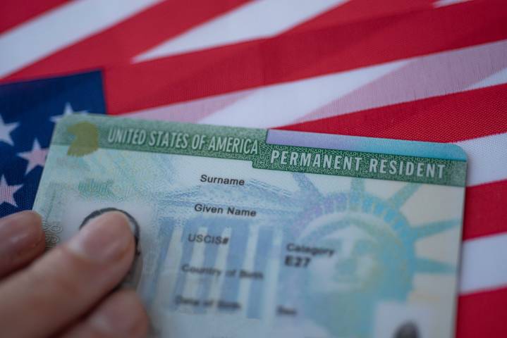 Colombiana con green card es arrestada por ICE tras faltar a una cita obligatoria