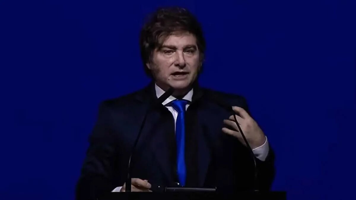 Javier Milei afirmó que el Congreso «está secuestrado por el kirchnerismo»