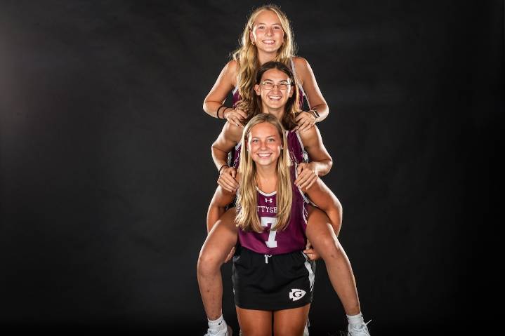 Aleah Jacobs, Reia Hogan lead Gettysburg field hockey to season