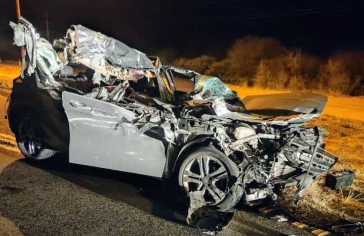 Un hombre y un niño murieron tras el choque entre un automóvil y un camión en la Autopista de las Serranías Puntanas