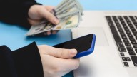 Aplicaciones móviles que le permiten identificar billetes falsos en segundos