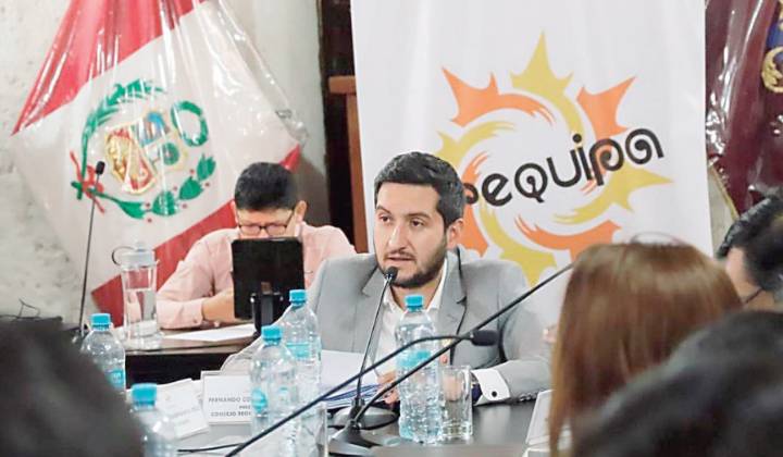 Arequipa: Poder Judicial confirma que consejo regional sí puede interpelar a gerentes