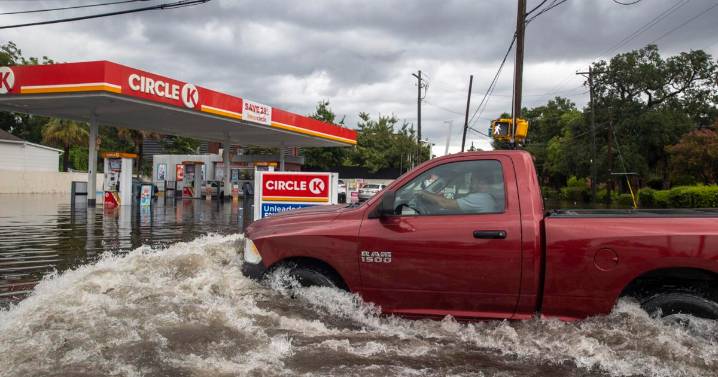 Charleston Judges tosses out ‘Big Oil’ lawsuit