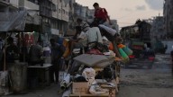 Israel intensifica sus ataques contra Ciudad de Gaza y 10 personas más mueren de inanición