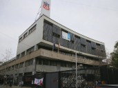 Suspenden a rectora del Instituto Nacional por golpiza de alumnos hacia otro estudiante
