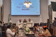 Reconocen en Mérida a Dzereco y Nohoch con la Medalla “Héctor Herrera Cholo”