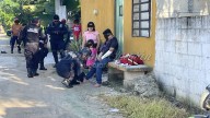 Familia derrapa en motocicleta al intentar esquivar a unos perros en Tizimín