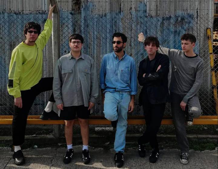 Isla de Caras vuelve a Córdoba y presenta su último disco "Líneas Generales"