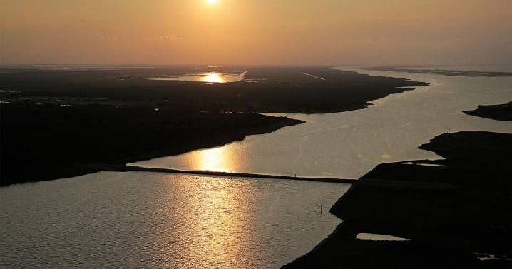 Stalled restoration of Louisiana's 'hurricane highway' could advance under new agreement