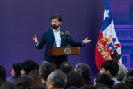 Presidente Boric lanza crítica a Trump por "censura" a museo de Estados Unidos