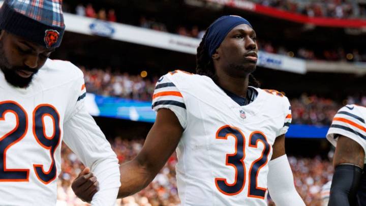 Chicago Bears lose DB Terell Smith for the season, place Deion Hankins on IR