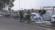 El incendio de un vehículo provoca una reacción en cadena en Into Xanadú