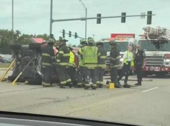 Peoria rollover crash injures one