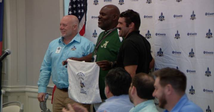 Acadiana assistant Ronald Gunner wins annual Crying Towel