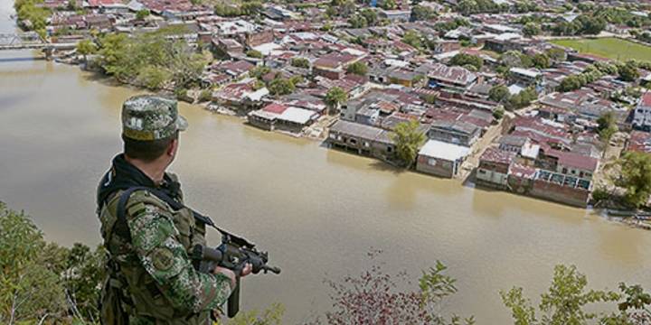 Corte Constitucional avaló incentivo económico para militares y policías desplegados en operaciones en el Catatumbo
