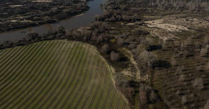 Central Valley homeowners are watching property values sink with the land