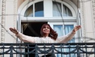 Causa Vialidad: Cristina Kirchner solicitó suspender la ejecución de sus bienes