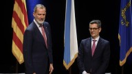 Sánchez encarga a Bolaños los despachos con el Rey