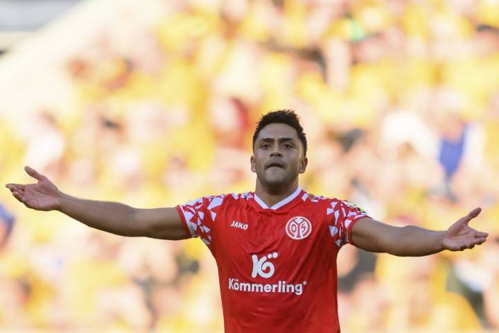 Social media abuse in German soccer follows alleged racist incidents in stadiums