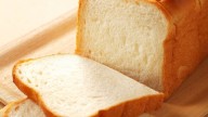 No te compliques ni gastes fortuna en la dietética: la receta de pan lactal sin gluten, bueno, bonito y barato
