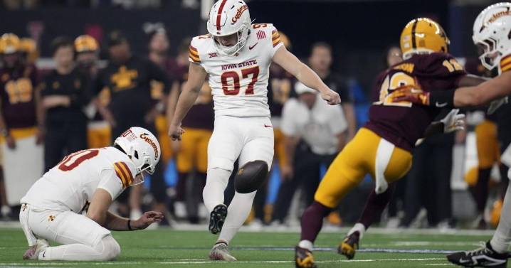 Iowa State players react to Kyle Konrardy's record 63