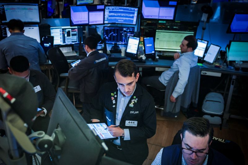 US equity funds see sharp outflows on tariff caution, economic concerns