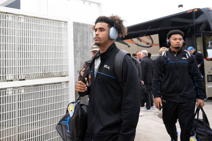 Dante Moore’s Unexpected Heisman Edge Confirmed by Oregon Legend Oregon legend believes QB Dante Moore could be a surprise Heisman contender in 2025 despite an up