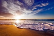 Cómo relajarse en la playa y conectar con uno mismo