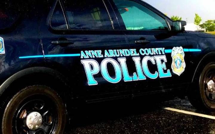 Armed purse-snatching in Glen Burnie under investigation after woman confronted outside car