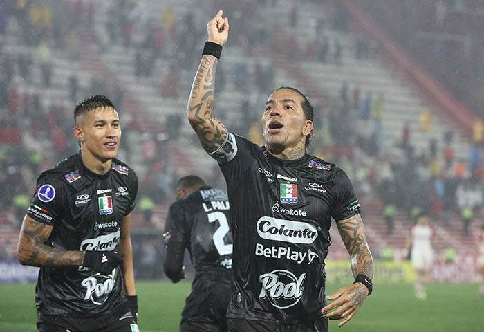El interminable Dayro Moreno mete al Once Caldas en cuartos de la Sudamericana