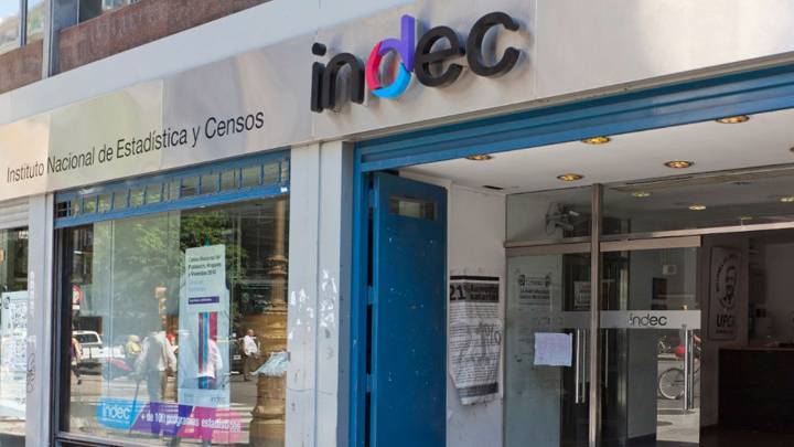 Encuesta: siete de cada diez argentinos desconfían de los datos de inflación del INDEC