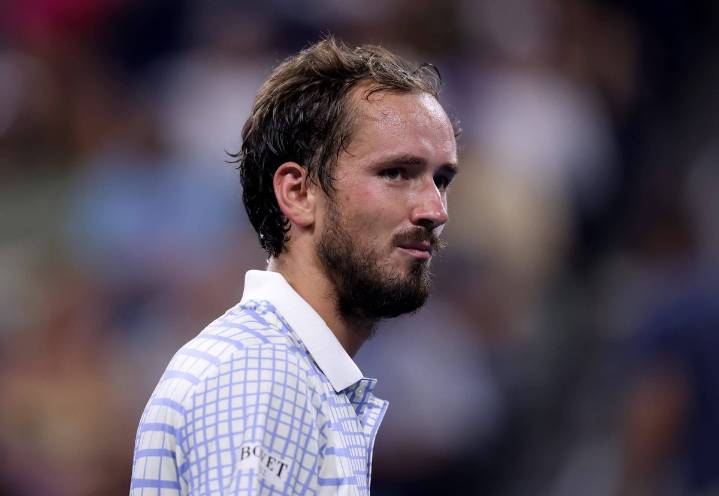 Daniil Medvedev splits with coach of eight years after U.S. Open unraveling