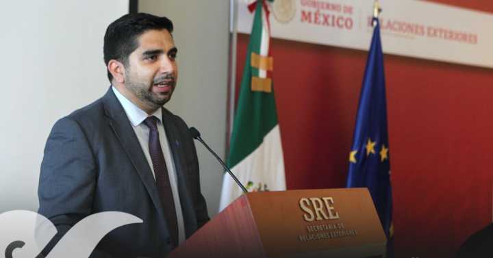 Roberto Lazzeri Montaño asume dirección de Nafin y Bancomext