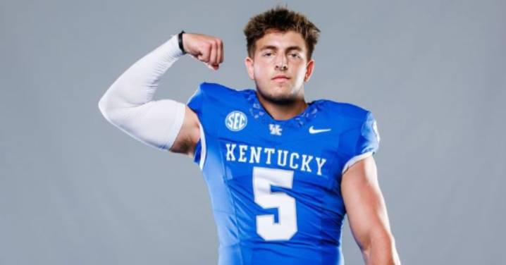 Zach Calzada Makes Honest Confession to Take Mark Stoops’ Bottom-Line Warning on the Chin Zach Calzada failed to flash his experience in his Kentucky debut. Head coach, Mark Stoops has sent him a blun