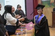 Egresan más de 80  de la Facultad de Filosofía y Letras de la UACh