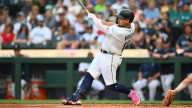 Mariners’ Josh Naylor eases concerns about shoulder injury