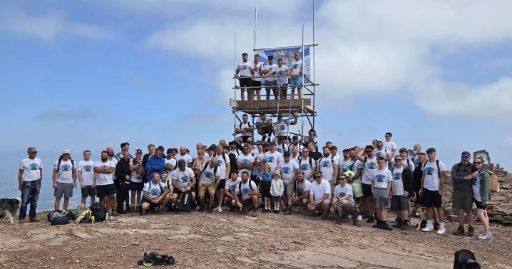 Scaffolders transform National Trust landmark in incredible tribute to terminally