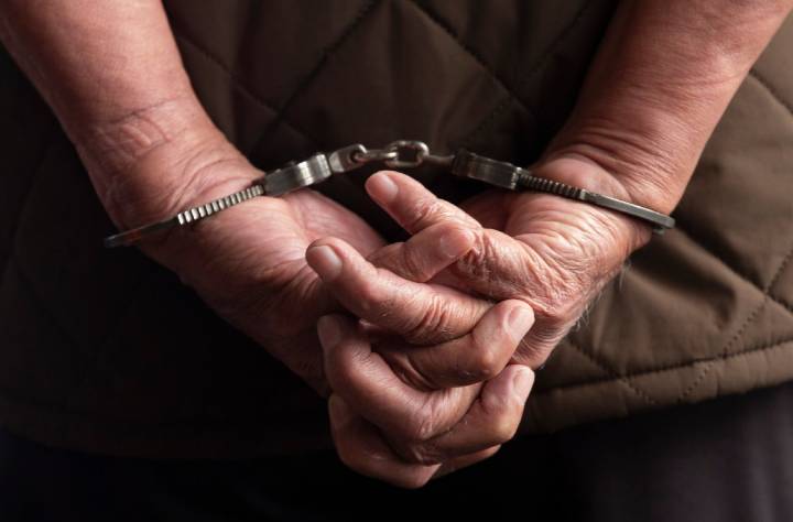 Sospechoso bajo arresto por crimen de hispanos en Riverside en 2006