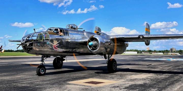 Seats available on free flight for World War II veterans