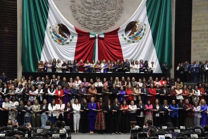 No habrá marcha atrás en política social a favor de las mujeres: Segob