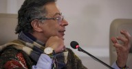 “No entiendo cómo está libre y Epa presa”: Petro cuestionó la libertad del expresidente Uribe