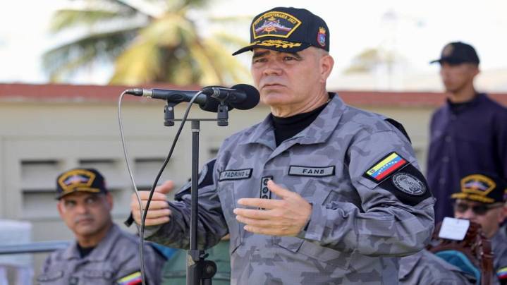 Vladimir Padrino López: Somos un pueblo libre que defiende en cualquier terreno su libertad