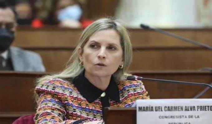 Maricarmen Alva sobre Juan José Santiváñez: "Un ministro censurado no es lo ideal que vuelva"