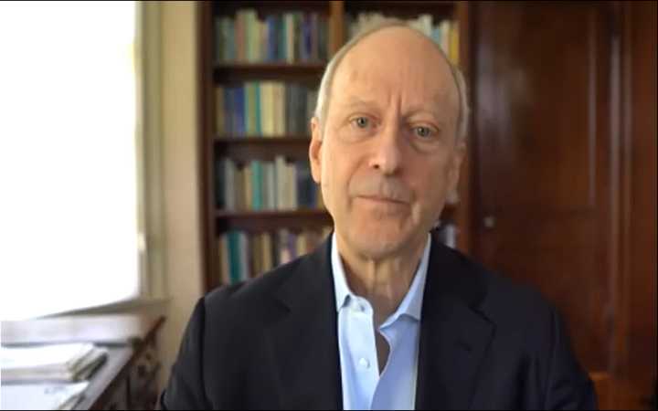 Parte del problema con la política democrática es que ha sido dominada por tecnócratas económicos: Sandel